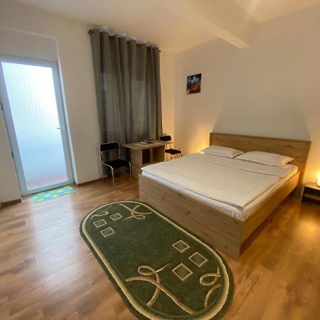 Old Town Apartment Bukarest Exterior foto